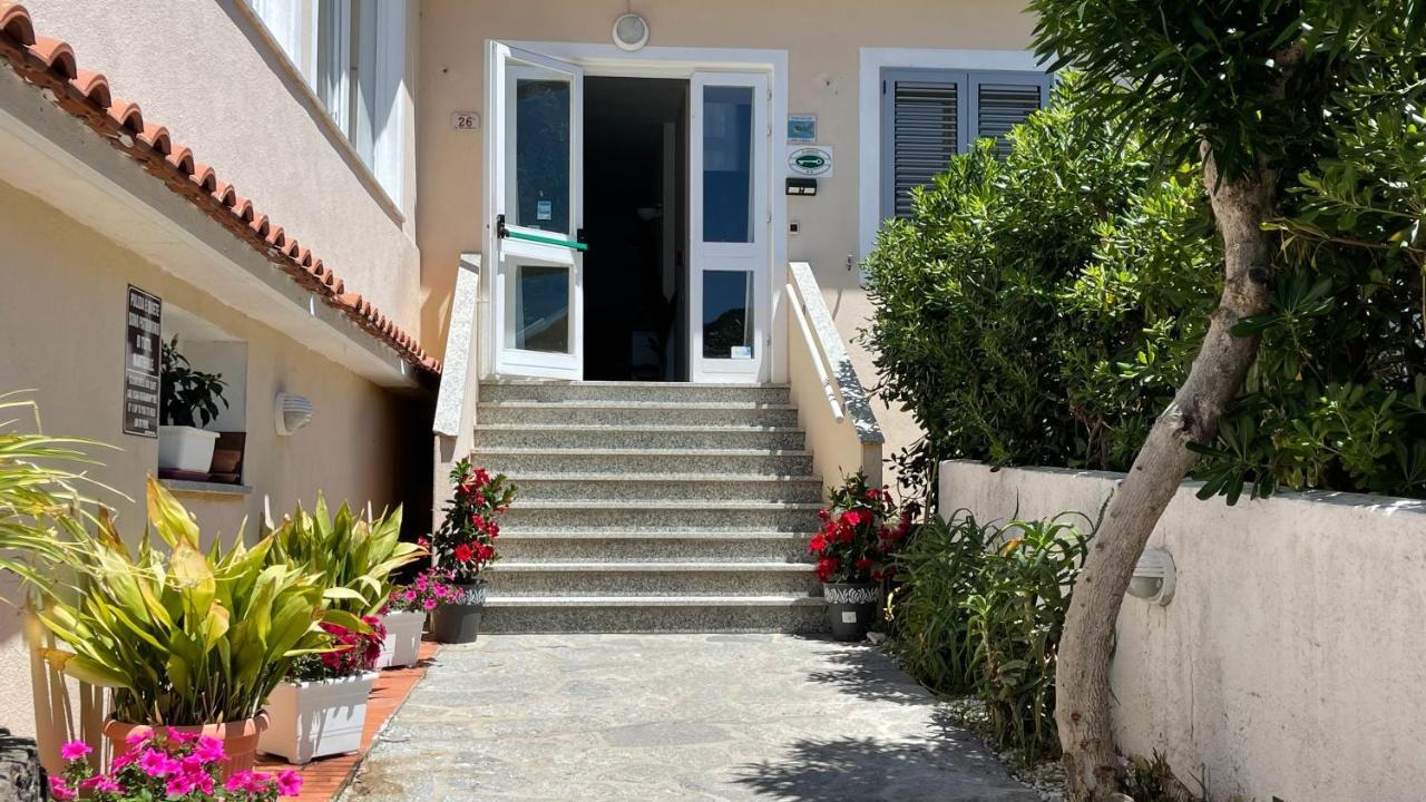 Hotel L'Ogliera Pomonte Eksteriør bilde